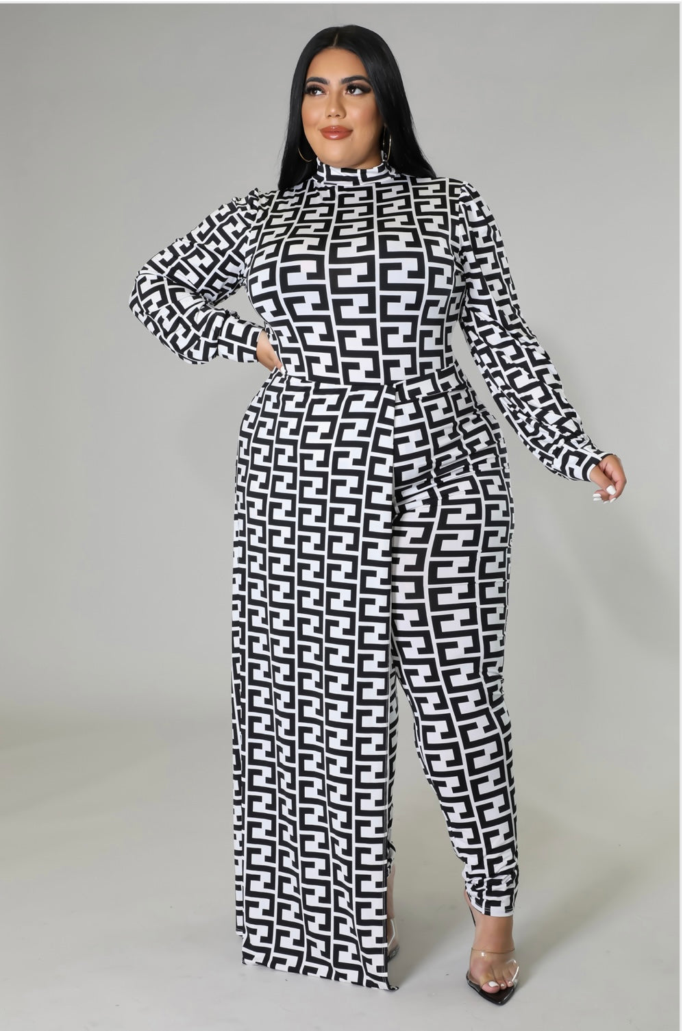 I’m Fabulous 2 Piece Multiprint Leggings Set.