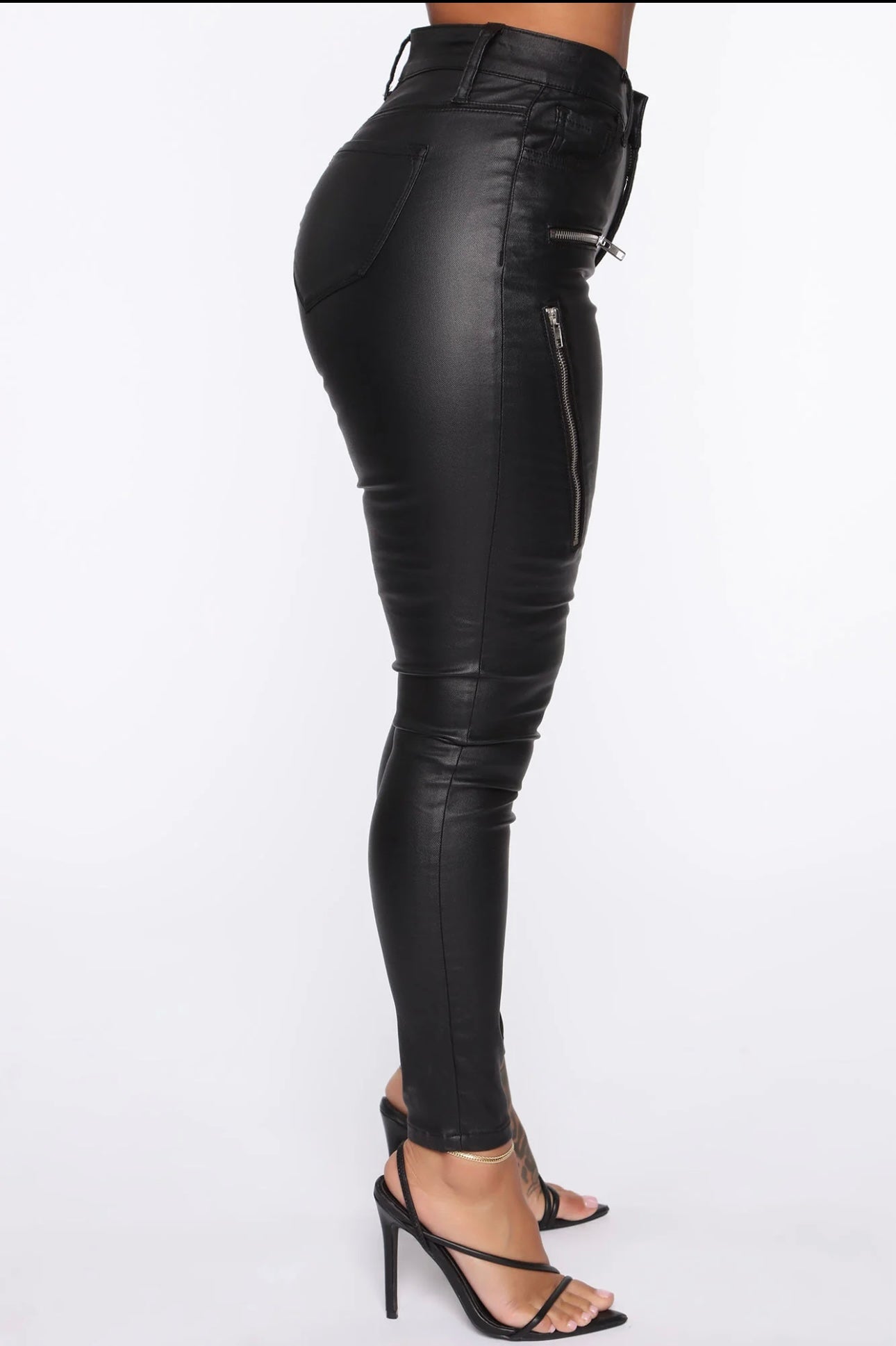Keep it Coming Leather Pants💣🔥